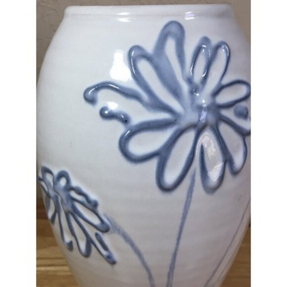 Studio Art Pottery Vase Raised Blue Flowers Cream Glaze Abstract Signed 8.75 in - Picture 10 of 16